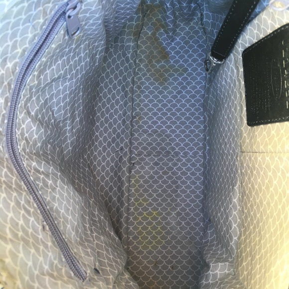 Brighton Satchel (double shoulder strap) - Picture 8 of 13